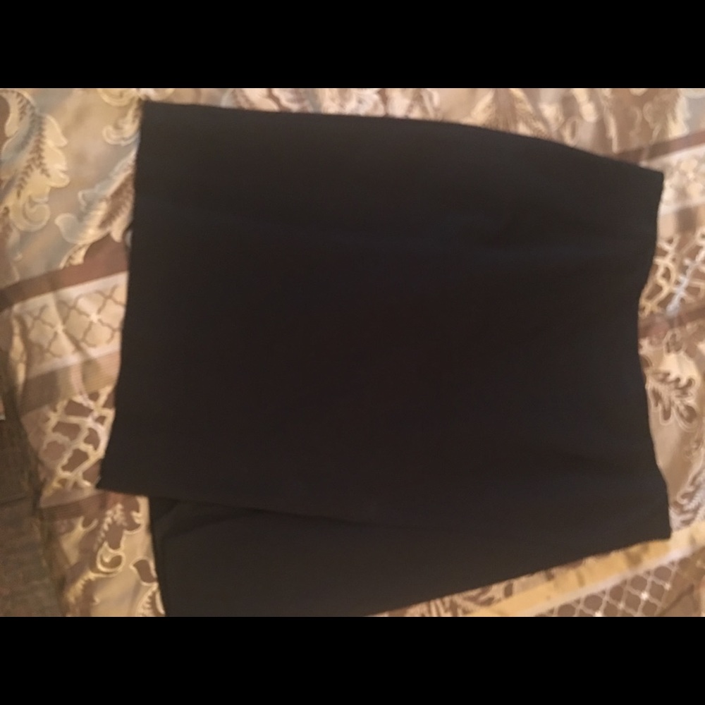 White House Black Market Skirt.